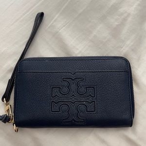 Tory Burch wristlet